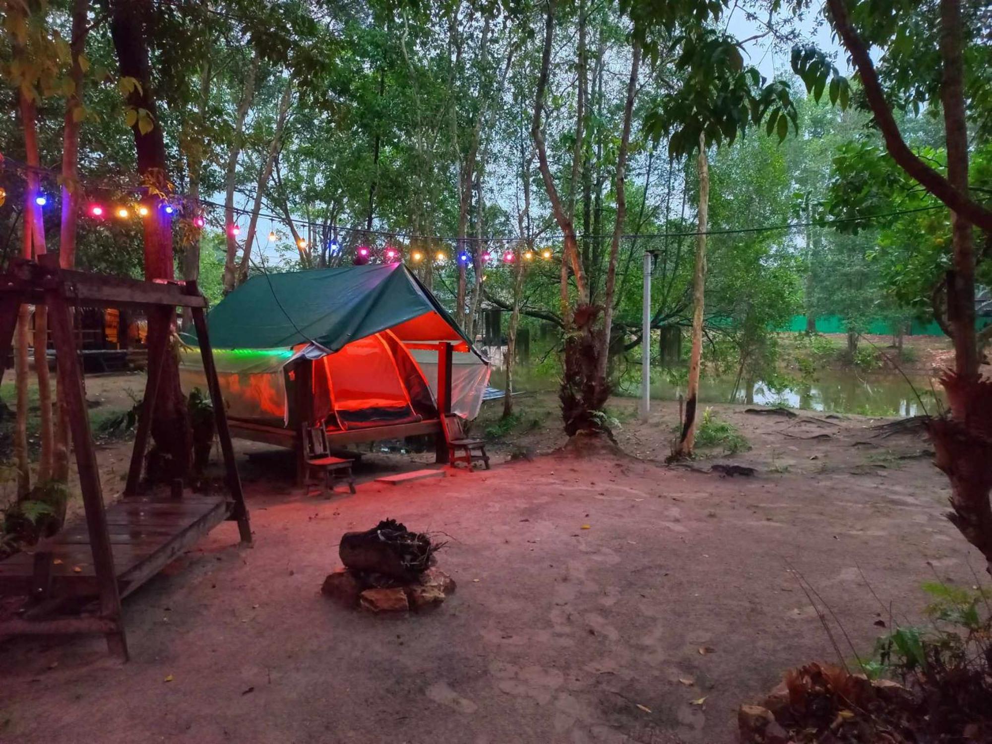 Bar Horizon Hostel Chumphon Exterior foto