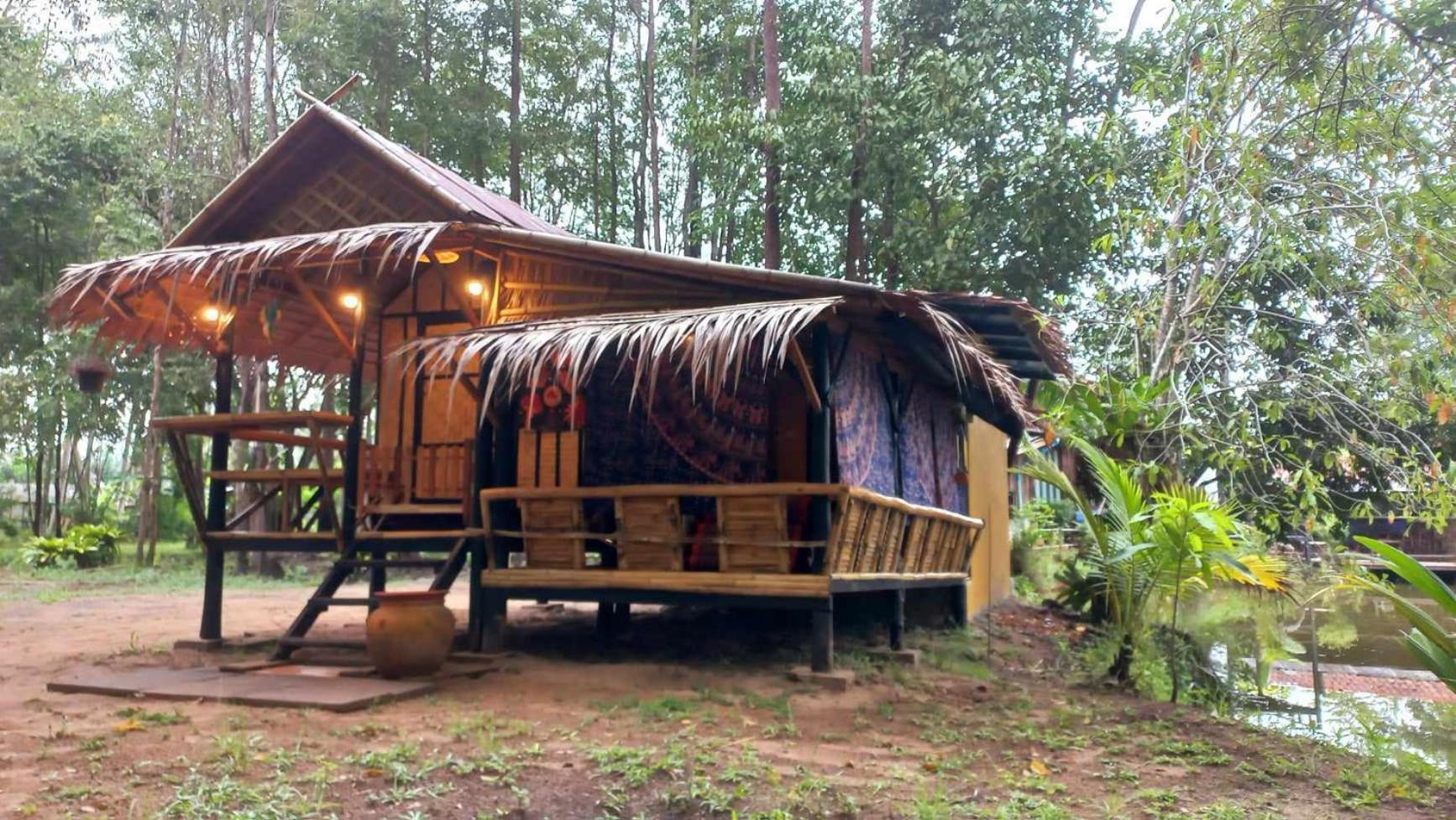 Bar Horizon Hostel Chumphon Exterior foto